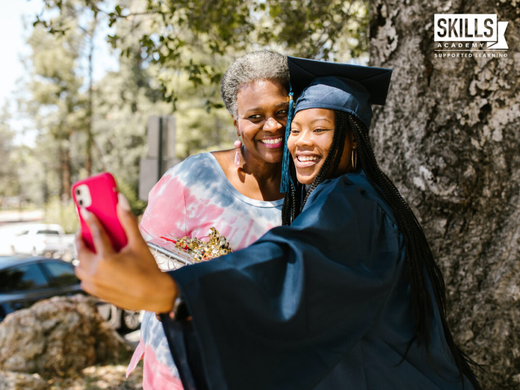 Girl taking selfie with her mom after graduation. What to do After Graduating